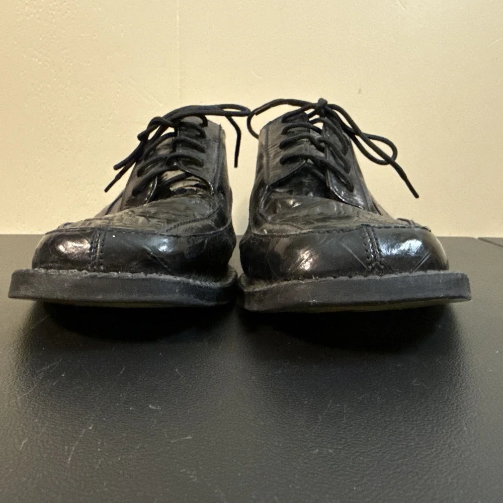 Stacy Adams product pair